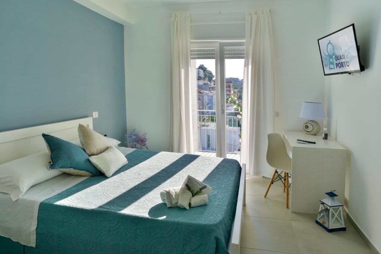 Quasi In Porto Bed & Breakfast Agropoli Ngoại thất bức ảnh