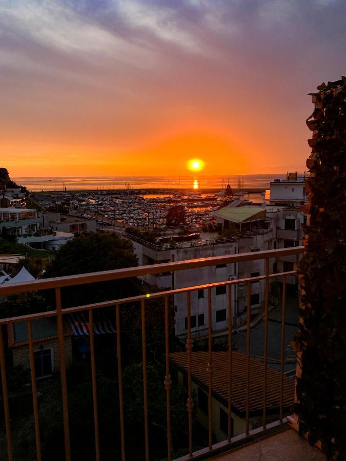 Quasi In Porto Bed & Breakfast Agropoli Ngoại thất bức ảnh