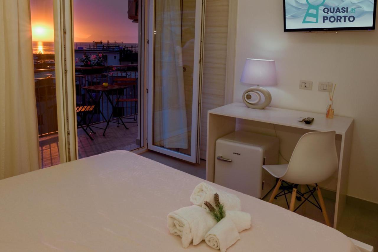 Quasi In Porto Bed & Breakfast Agropoli Ngoại thất bức ảnh