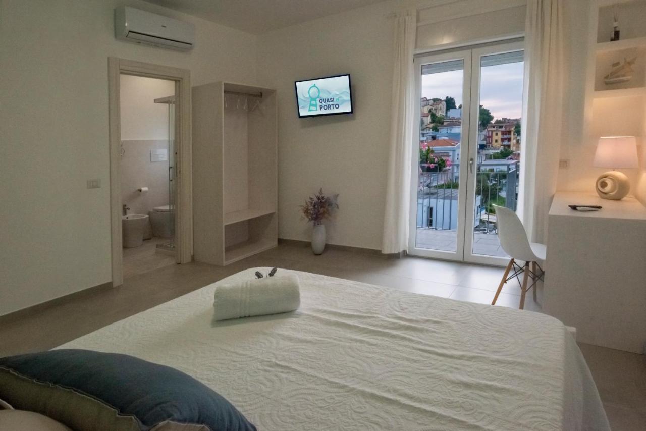 Quasi In Porto Bed & Breakfast Agropoli Ngoại thất bức ảnh