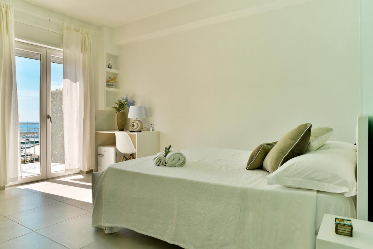Quasi In Porto Bed & Breakfast Agropoli Ngoại thất bức ảnh