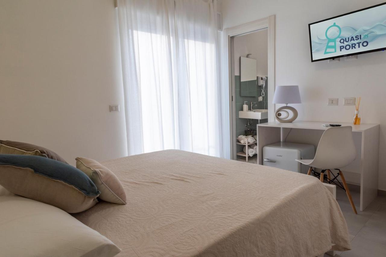Quasi In Porto Bed & Breakfast Agropoli Ngoại thất bức ảnh